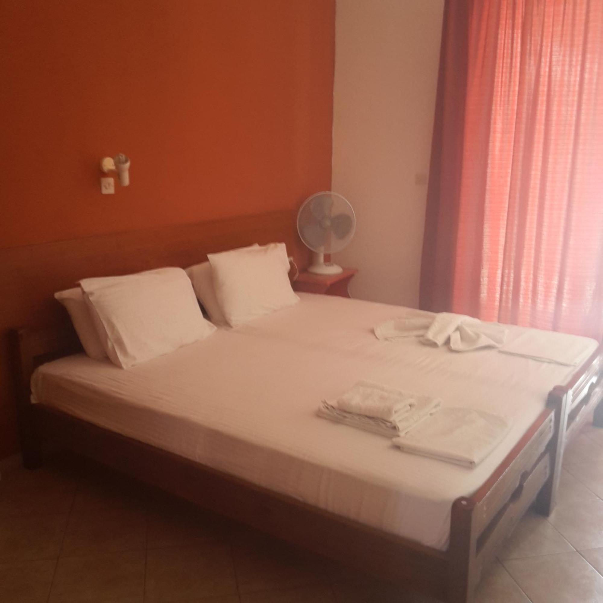 Apostolis Hotel Apartments Pefki Esterno foto